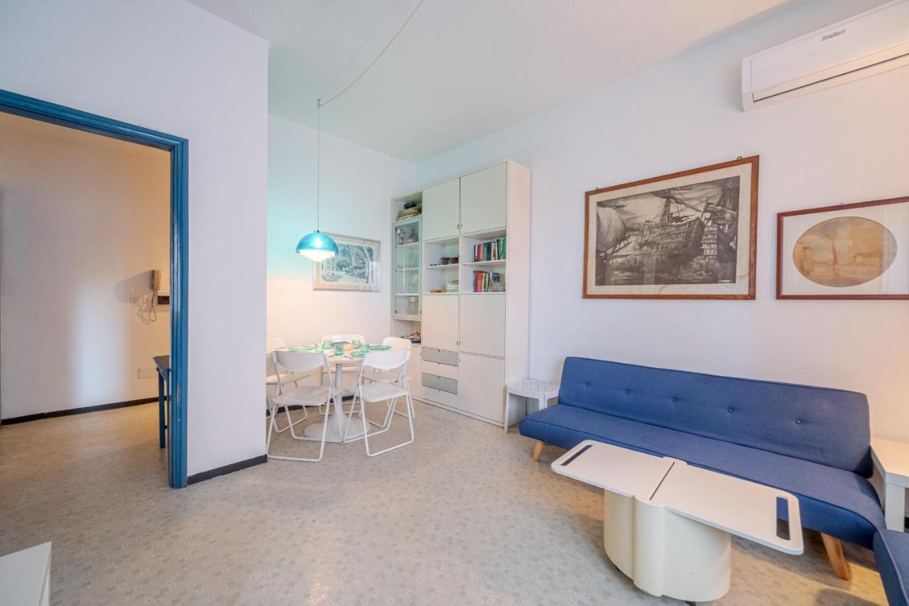 Into The Blue Seaside Flat Apartment Lavagna